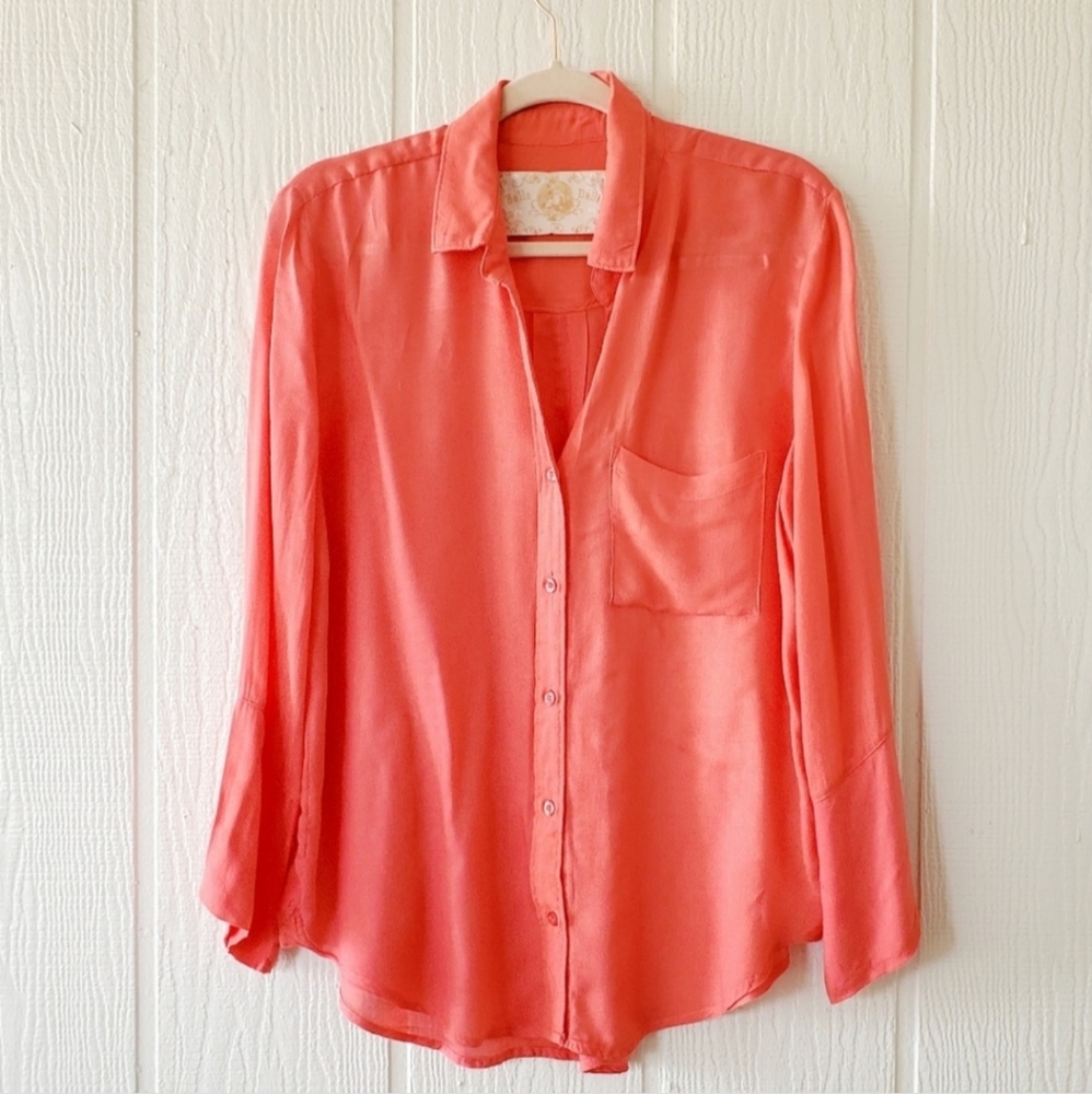 Bella Dahl Coral Button Down Shirt in Excellent Condition